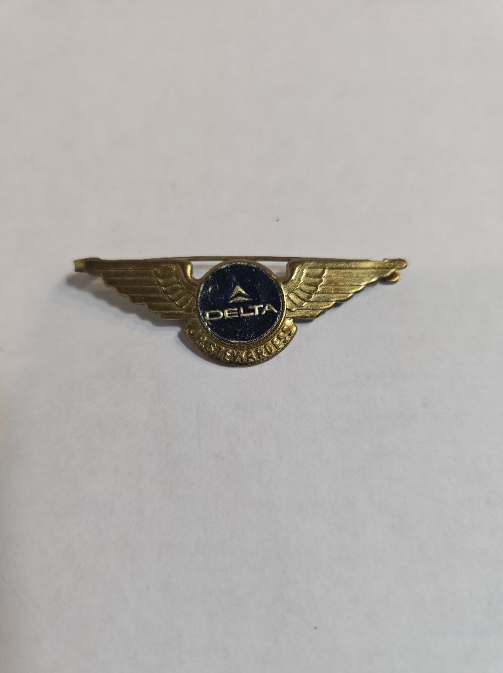 Delta Gold and Navy Pilot Wing Pin - Delta Brand